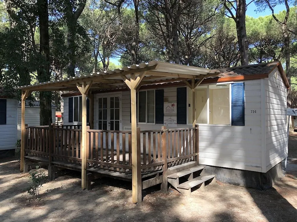 Camping Mare E Pineta Lido di Spina Κάμπινγκ