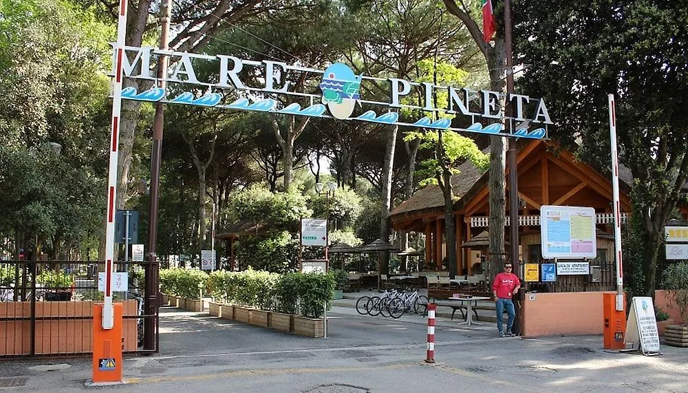 **** 캠프장 Camping Mare E Pineta 리도 디 스피나 이탈리아