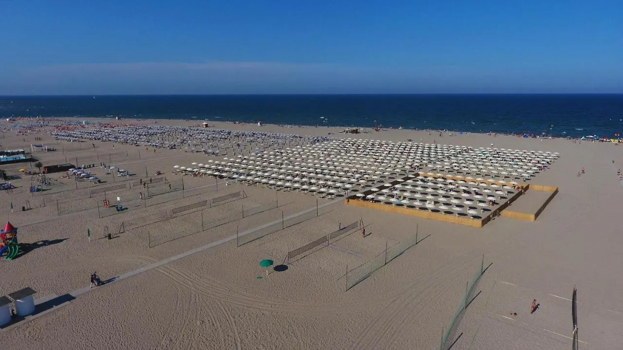 Camping Mare E Pineta Lido di Spina 4*,