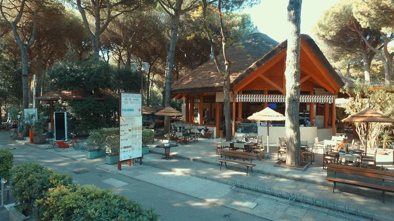 Camping Mare E Pineta 리도 디 스피나